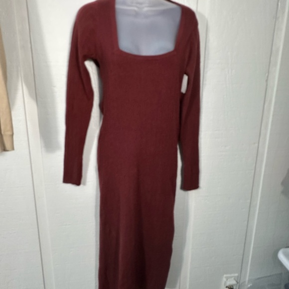 ASOS Knit Maroon Square Neckline Long Sleeve Sweater Dress Size 6 NWOT - Picture 2 of 13